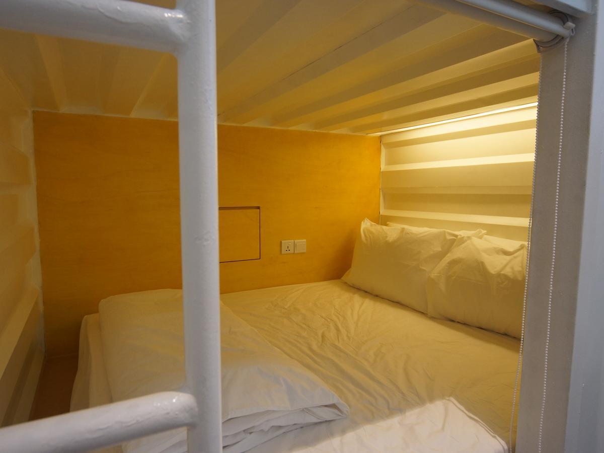 Container Hotel Penang George Town Bagian luar foto