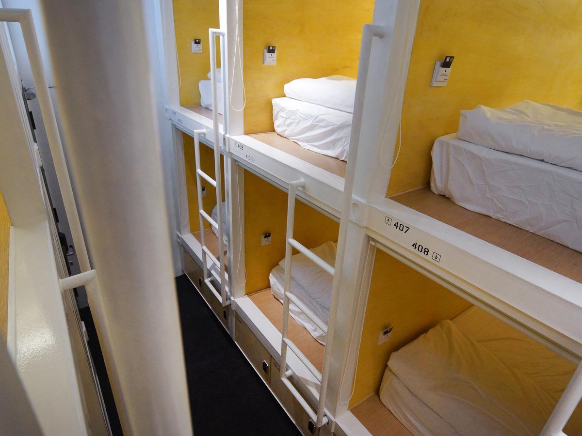 Container Hotel Penang George Town Bagian luar foto